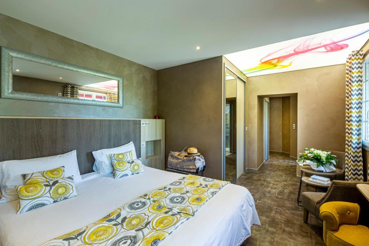 Logis Hotel Beau Site Loubaresse  Экстерьер фото