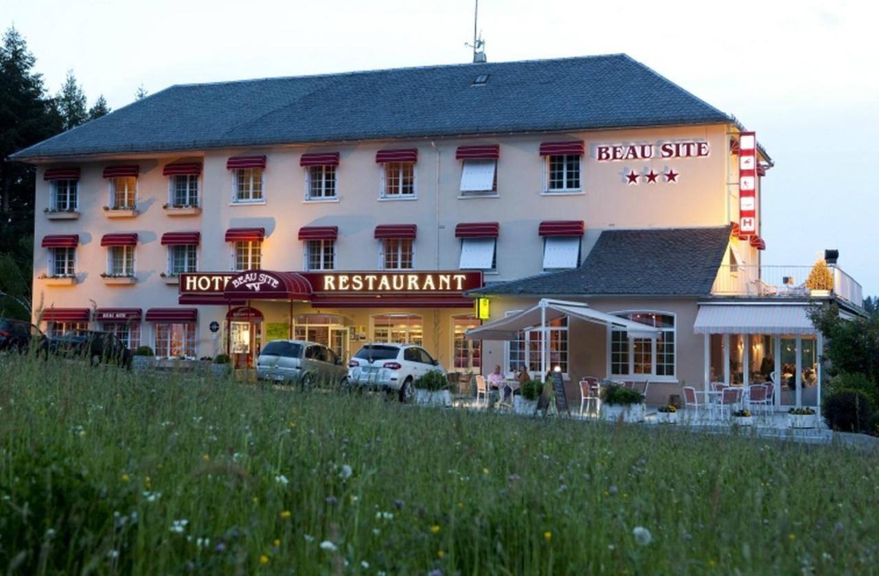 Logis Hotel Beau Site Loubaresse  Экстерьер фото